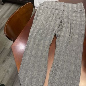 Cabi pants size medium